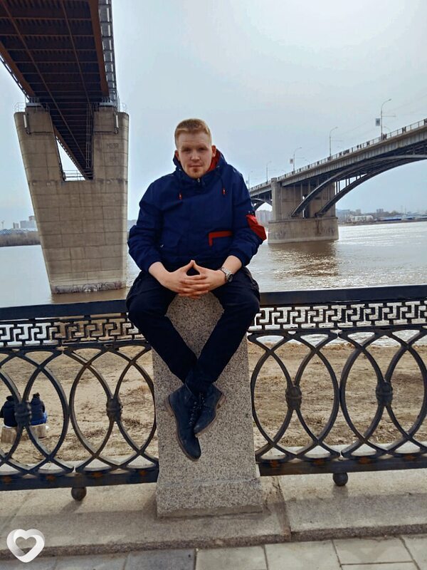 Фото анкеты Денис