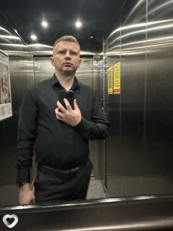 Фото анкеты Денис