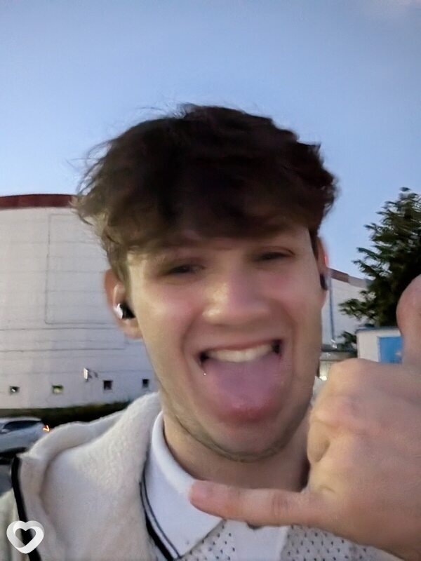 Фото анкеты Серый