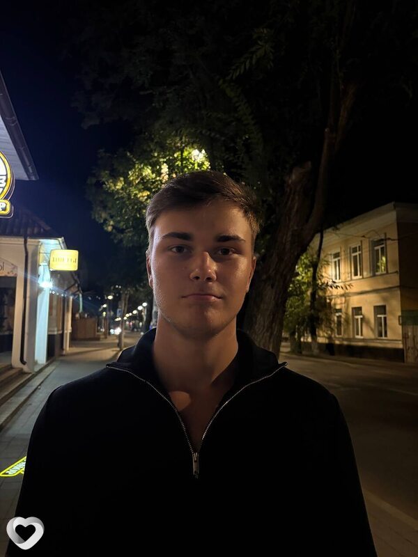 Фото анкеты Артём