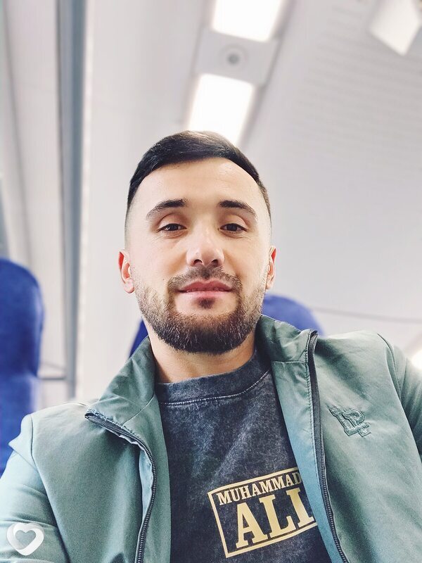 Фото анкеты Amir