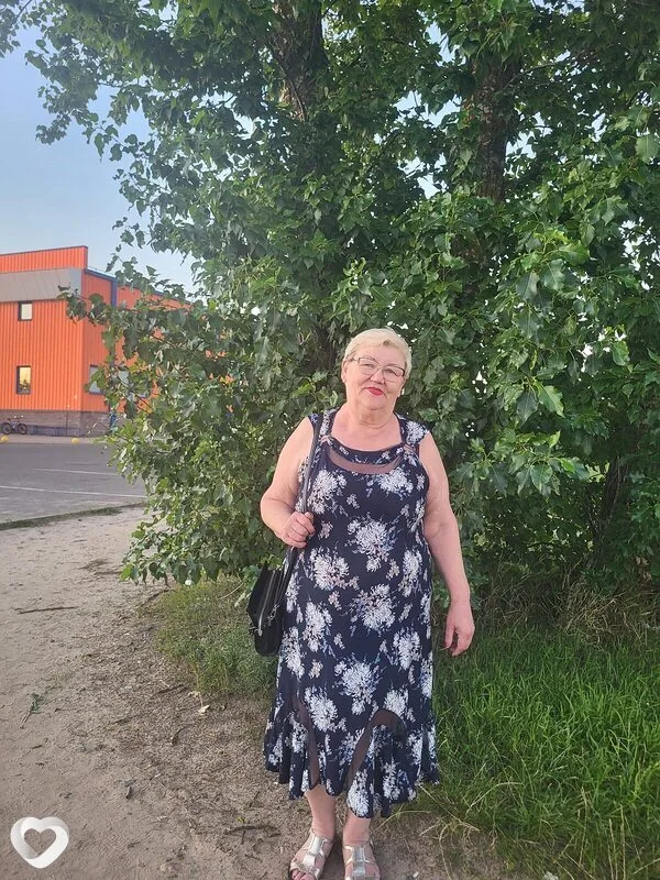 Фото анкеты Людмила