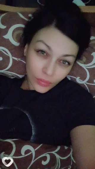 Фото анкеты Брюнетка